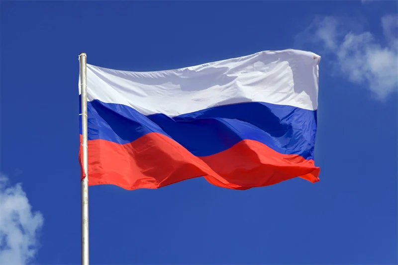 Diplomatic Crossroads: Zelensky Proposes Direct Talks with Putin as Kremlin Extends Invitation to Moscow