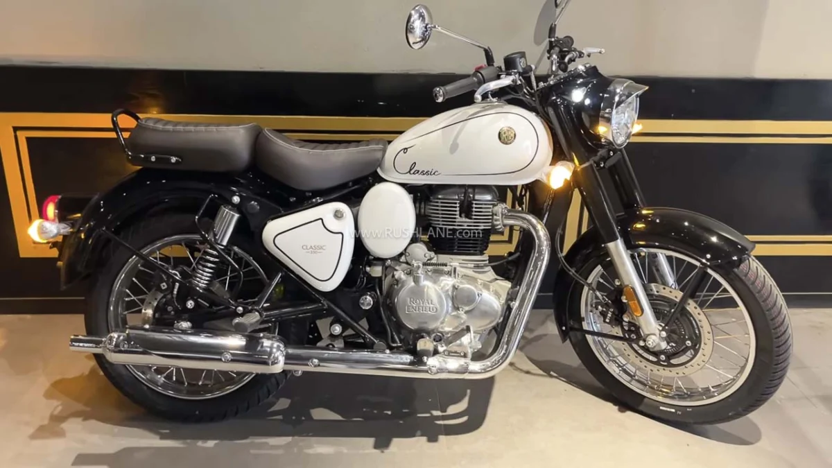 Royal Enfield Dominates as Mid-Size Motorcycle Segment Surges in September 2026