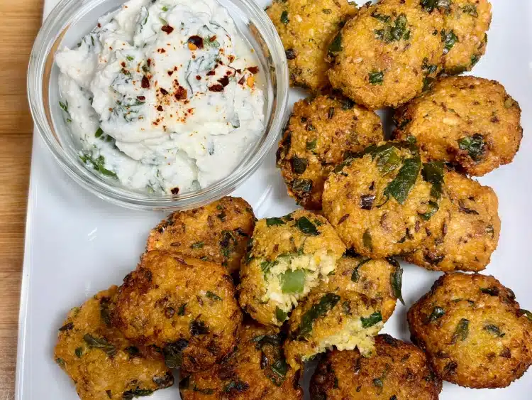 The Art of the Perfect Dal Vada: A Culinary Deep Dive into India’s Favorite Protein-Packed Snack
